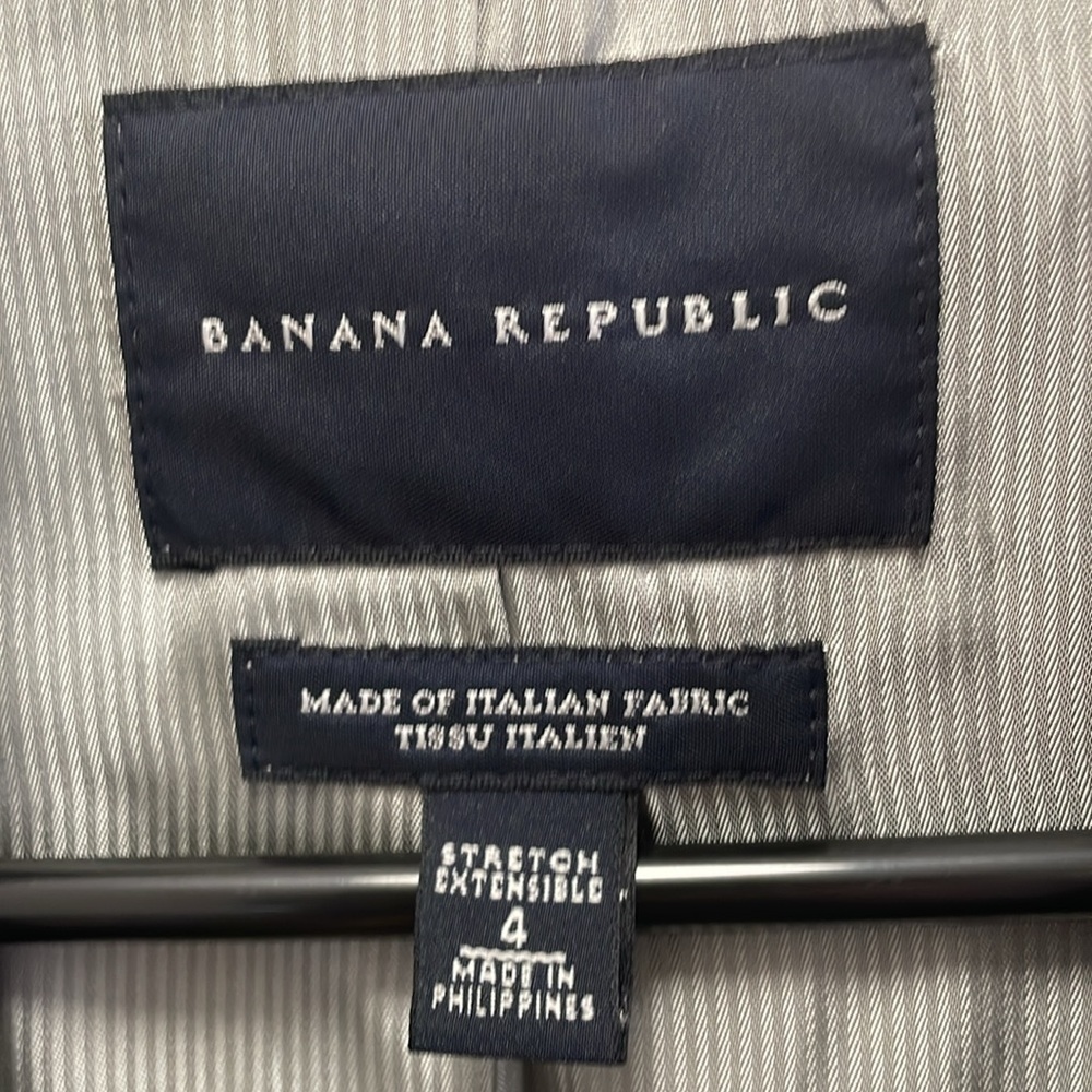 Banana Republic Virgin Wool Italian Fabric Stretch Blazer - Black 4 - Picture 2 of 12
